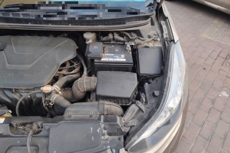 Used Hyundai Elantra (5th Generation / Langdong) 2016 1.6L Automatic Prestige Model Engine Bay Left