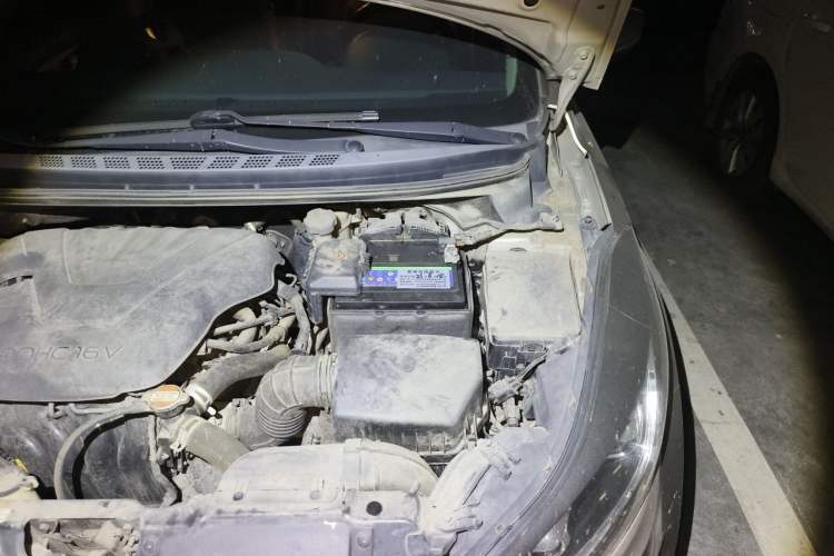 Used Hyundai Elantra (5th Generation / Langdong) 2016 1.6L Automatic Prestige Model Engine Bay Left