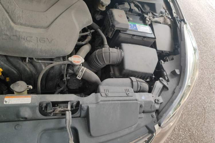 Used Hyundai Elantra (5th Generation / Langdong) 2016 1.6L Automatic Smart Version Engine Bay Left