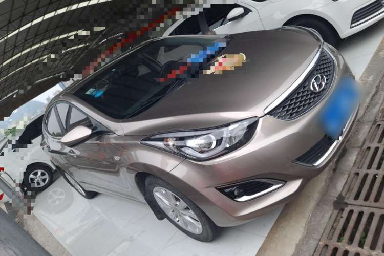 Used Hyundai Elantra (5th Generation / Langdong) 2016 1.6L Automatic Smart Version Exterior 2