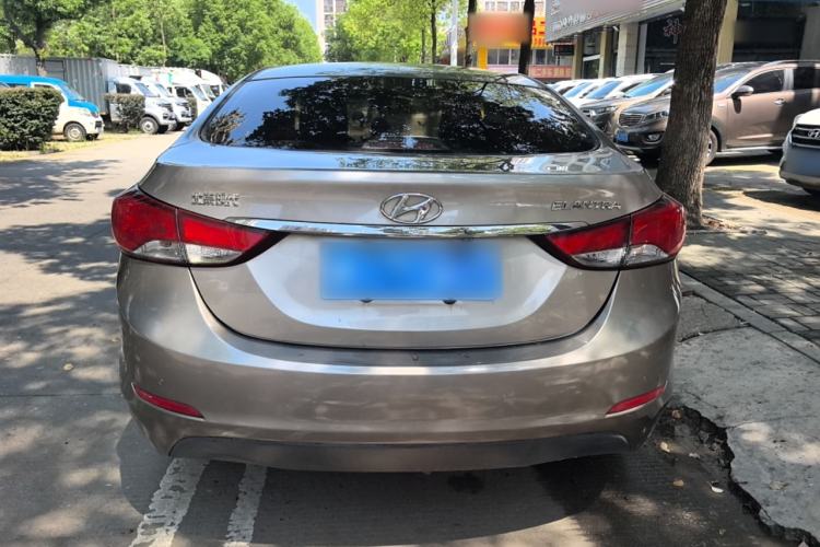 Used Hyundai Elantra (5th Generation / Langdong) 2016 1.6L Automatic Smart Version Exterior 4