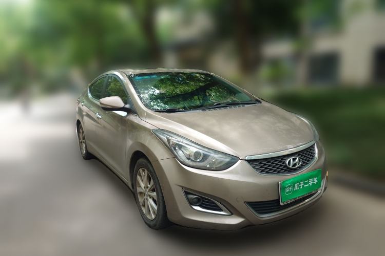 Used Hyundai Elantra (5th Generation / Langdong) 2016 1.6L Automatic Prestige Model Front Right 45 Deg