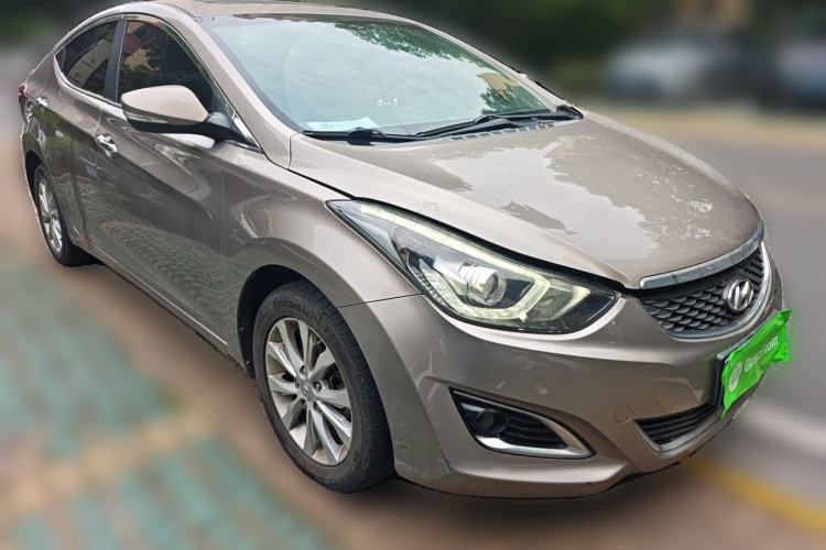 Used Hyundai Elantra (5th Generation / Langdong) 2016 1.6L Automatic Prestige Model Front Right 45 Deg