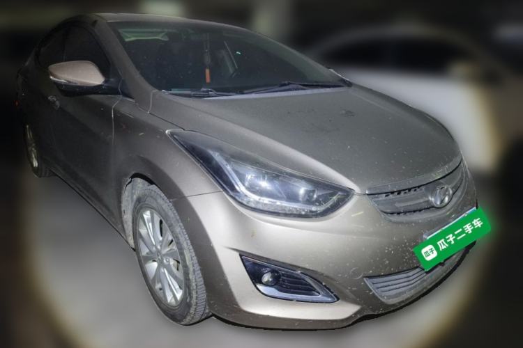 Used Hyundai Elantra (5th Generation / Langdong) 2016 1.6L Automatic Prestige Model Front Right 45 Deg