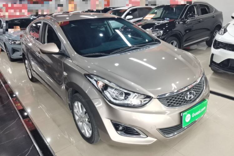 Used Hyundai Elantra (5th Generation / Langdong) 2016 1.6L Automatic Smart Version Front Right 45 Deg