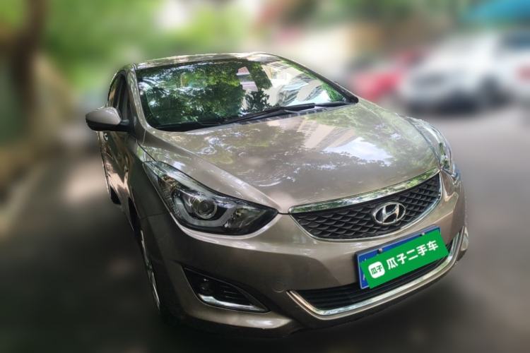 Used Hyundai Elantra (5th Generation / Langdong) 2016 1.6L Automatic Smart Version Front Right 45 Deg