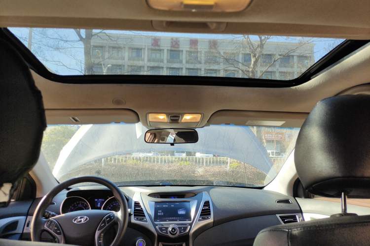 Used Hyundai Elantra (5th Generation / Langdong) 2016 1.6L Automatic Prestige Model Headliner