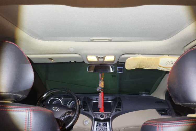 Used Hyundai Elantra (5th Generation / Langdong) 2016 1.6L Automatic Prestige Model Headliner