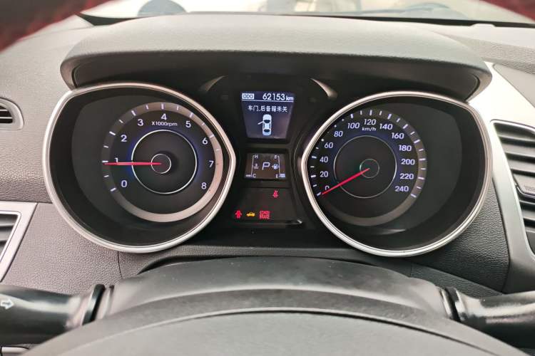 Used Hyundai Elantra (5th Generation / Langdong) 2016 1.6L Automatic Prestige Model Instrument Cluster