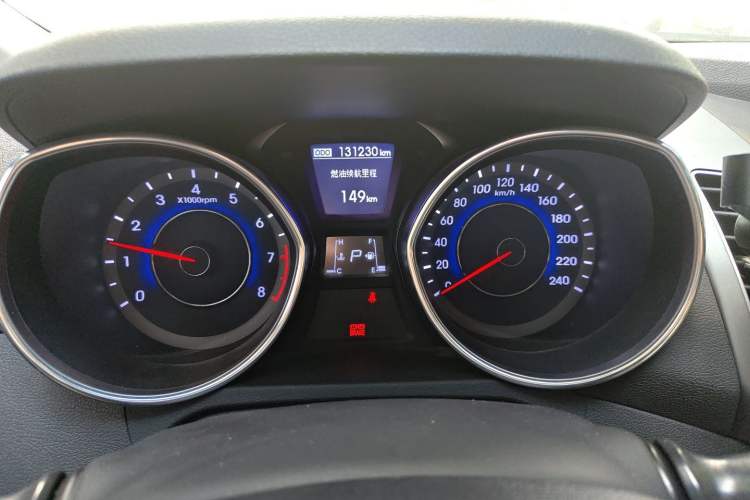 Used Hyundai Elantra (5th Generation / Langdong) 2016 1.6L Automatic Prestige Model Instrument Cluster