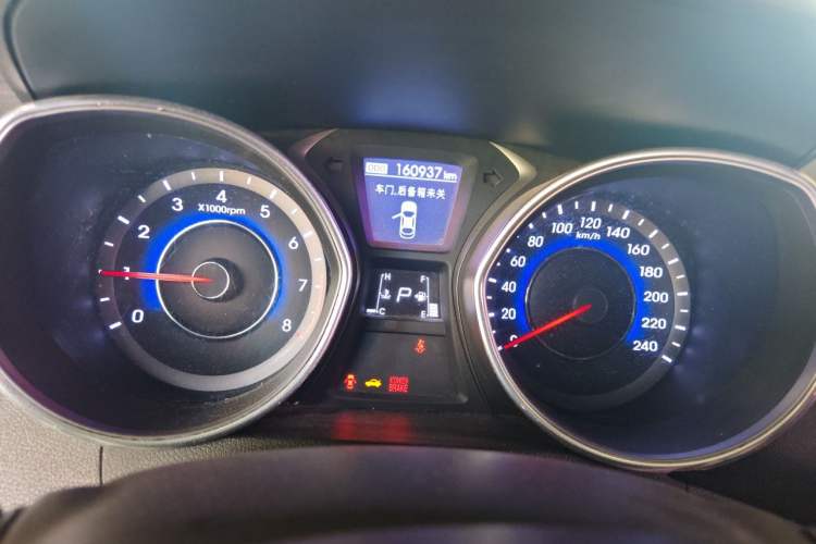 Used Hyundai Elantra (5th Generation / Langdong) 2016 1.6L Automatic Prestige Model Instrument Cluster