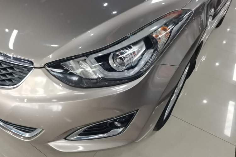 Used Hyundai Elantra (5th Generation / Langdong) 2016 1.6L Automatic Smart Version Left Front Headlight