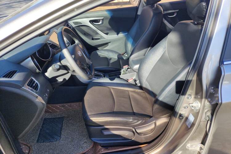 Used Hyundai Elantra (5th Generation / Langdong) 2016 1.6L Automatic Prestige Model Left Front Seat