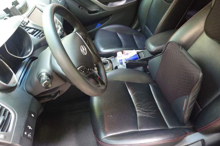 Used Hyundai Elantra (5th Generation / Langdong) 2016 1.6L Automatic Prestige Model Left Front Seat