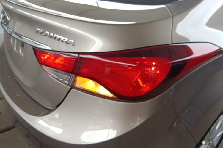 Used Hyundai Elantra (5th Generation / Langdong) 2016 1.6L Automatic Prestige Model Right Rear Taillight