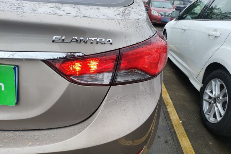 Used Hyundai Elantra (5th Generation / Langdong) 2016 1.6L Automatic Prestige Model Right Rear Taillight