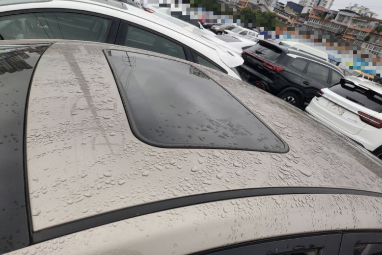 Used Hyundai Elantra (5th Generation / Langdong) 2016 1.6L Automatic Prestige Model Roof