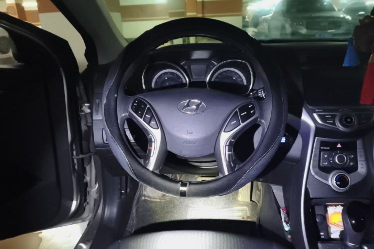 Used Hyundai Elantra (5th Generation / Langdong) 2016 1.6L Automatic Prestige Model Steering Wheel