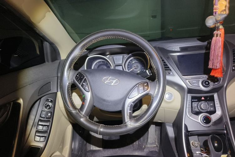 Used Hyundai Elantra (5th Generation / Langdong) 2016 1.6L Automatic Prestige Model Steering Wheel