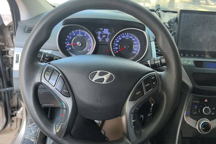 Used Hyundai Elantra (5th Generation / Langdong) 2016 1.6L Automatic Smart Version Steering Wheel
