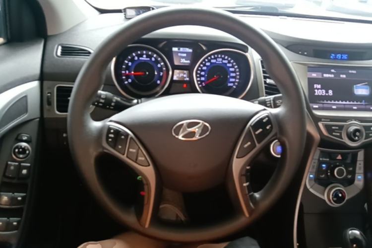 Used Hyundai Elantra (5th Generation / Langdong) 2016 1.6L Automatic Prestige Model Steering Wheel