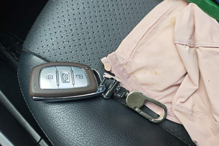 Used Hyundai Elantra (5th Generation / Langdong) 2016 1.6L Automatic Prestige Model Vehicle Key