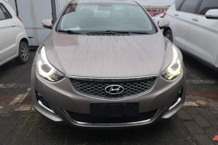 Used Hyundai Elantra (5th Generation / Langdong) 2016 1.6L Manual Luxury Model Front