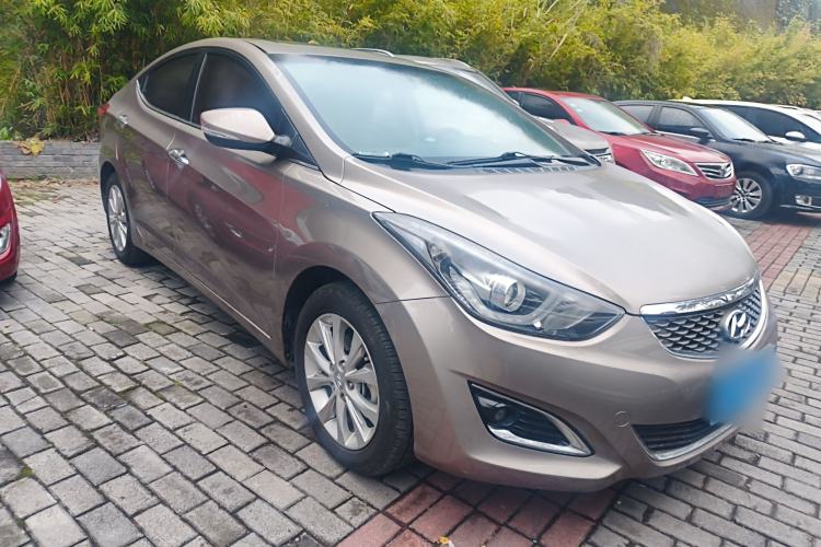 Used Hyundai Elantra (5th Generation / Langdong) 2016 1.6L Automatic Prestige Model Front Right 45 Deg
