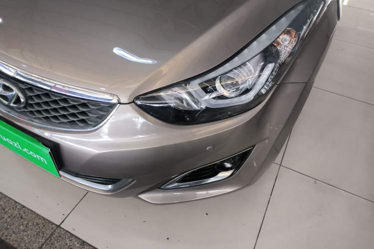 Used Hyundai Elantra (5th Generation / Langdong) 2016 1.6L Automatic Smart Version Left Front Headlight