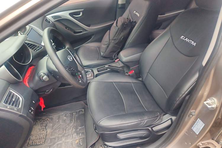 Used Hyundai Elantra (5th Generation / Langdong) 2016 1.6L Automatic Prestige Model Left Front Seat