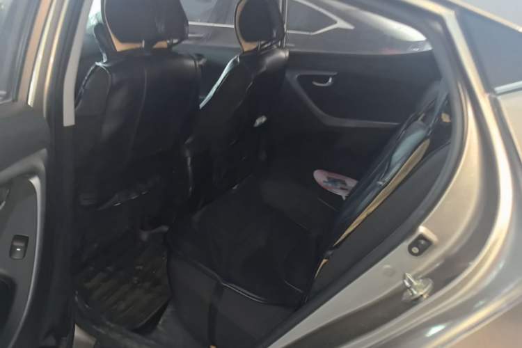 Used Hyundai Elantra (5th Generation / Langdong) 2016 1.6L Automatic Prestige Model Left Rear Seat