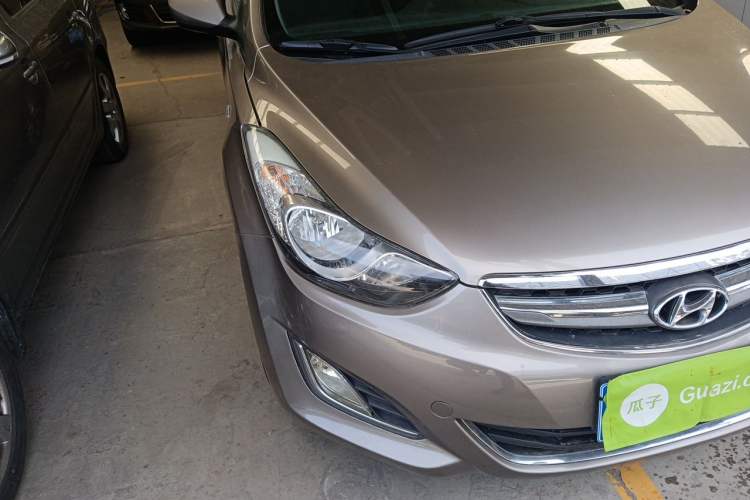Used Hyundai Elantra (5th Generation / Langdong) 2016 1.6L Manual Fashion Edition Right Front Headlight