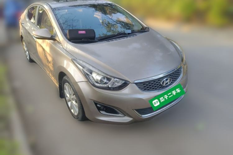 Used Hyundai Elantra (5th Generation / Langdong) 2016 1.6L Automatic Prestige Model Front Right 45 Deg