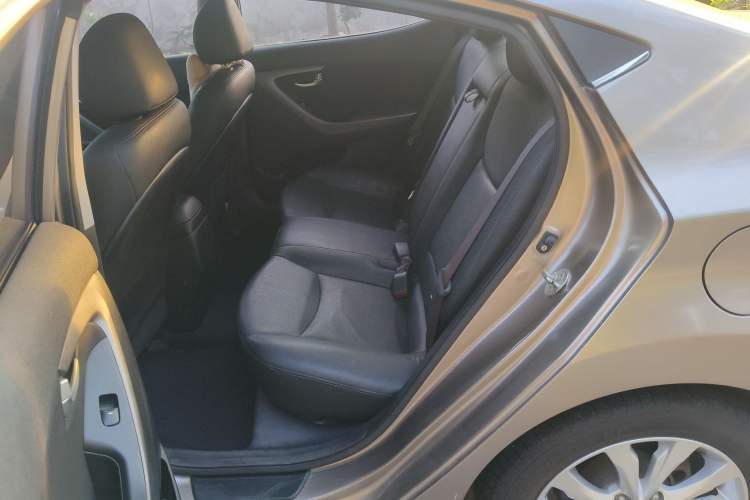 Used Hyundai Elantra (5th Generation / Langdong) 2016 1.6L Automatic Prestige Model Left Rear Seat
