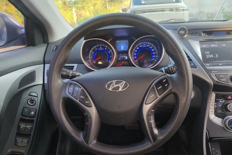 Used Hyundai Elantra (5th Generation / Langdong) 2016 1.6L Automatic Prestige Model Steering Wheel