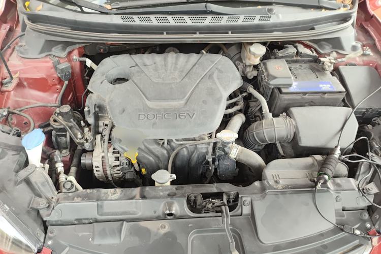 Used Hyundai Elantra (5th Generation / Langdong) 2016 1.6L Automatic Prestige Model Engine Bay