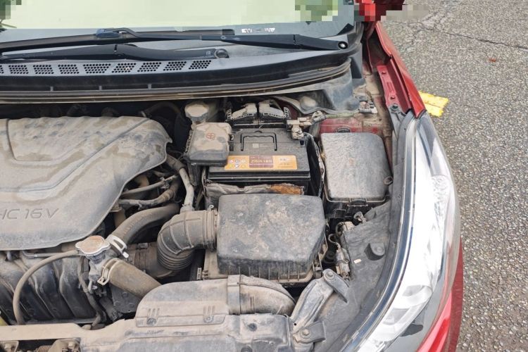 Used Hyundai Elantra (5th Generation / Langdong) 2016 1.6L Automatic Prestige Model Engine Bay Left