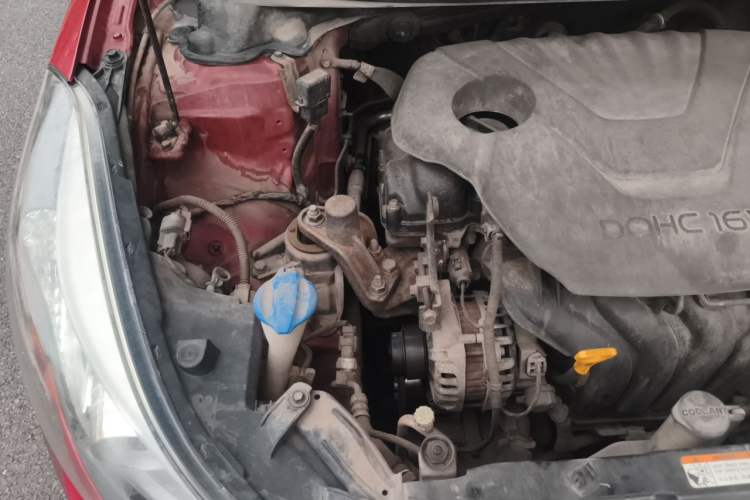 Used Hyundai Elantra (5th Generation / Langdong) 2016 1.6L Automatic Prestige Model Engine Bay Right