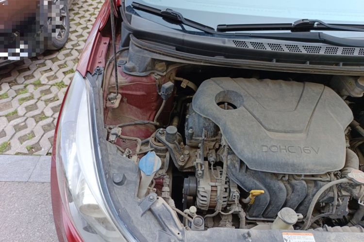 Used Hyundai Elantra (5th Generation / Langdong) 2016 1.6L Automatic Prestige Model Engine Bay Right