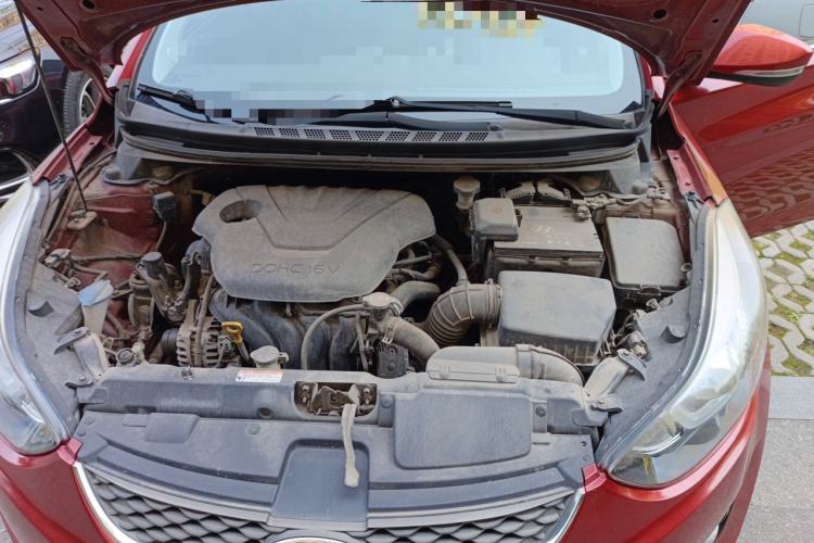 Used Hyundai Elantra (5th Generation / Langdong) 2016 1.6L Automatic Prestige Model Engine Bay