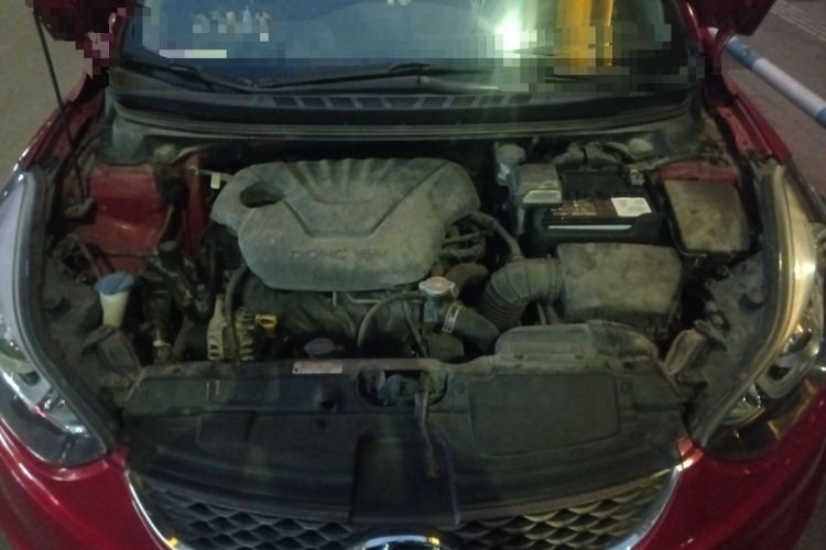 Used Hyundai Elantra (5th Generation / Langdong) 2016 1.6L Automatic Prestige Model Engine Bay