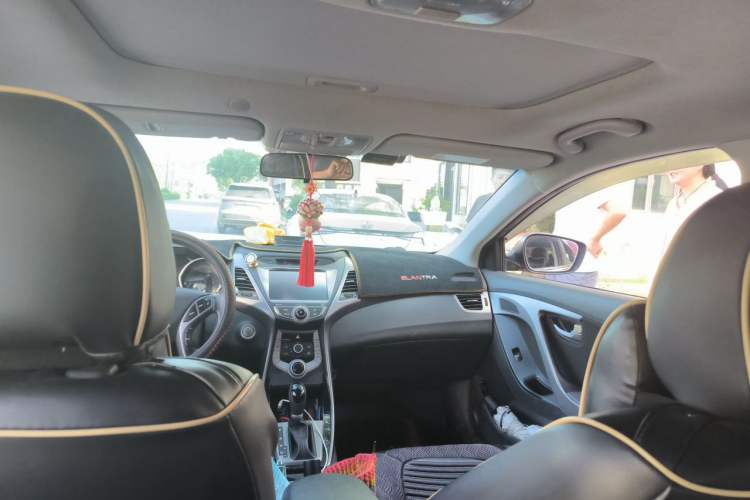 Used Hyundai Elantra (5th Generation / Langdong) 2016 1.6L Automatic Prestige Model Headliner