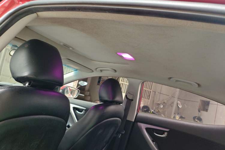 Used Hyundai Elantra (5th Generation / Langdong) 2016 1.6L Automatic Prestige Model Headliner