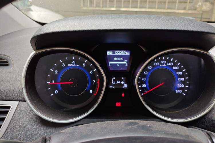 Used Hyundai Elantra (5th Generation / Langdong) 2016 1.6L Automatic Prestige Model Instrument Cluster