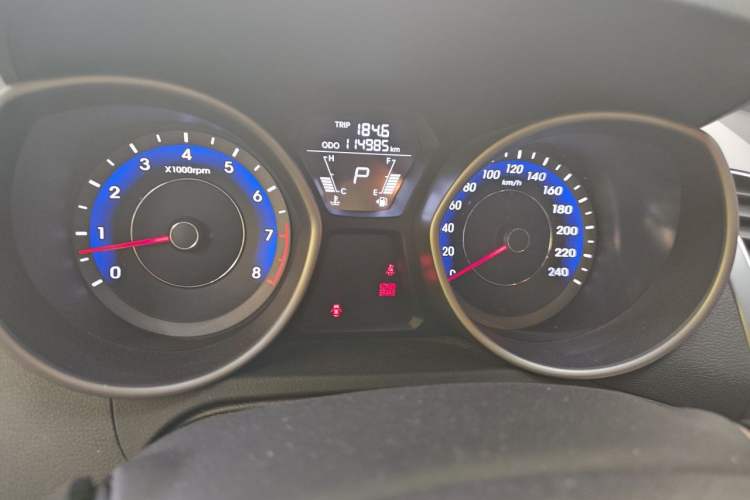Used Hyundai Elantra (5th Generation / Langdong) 2016 1.6L Automatic Smart Version Instrument Cluster