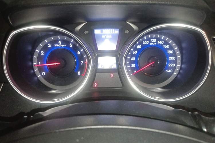 Used Hyundai Elantra (5th Generation / Langdong) 2016 1.6L Automatic Prestige Model Instrument Cluster