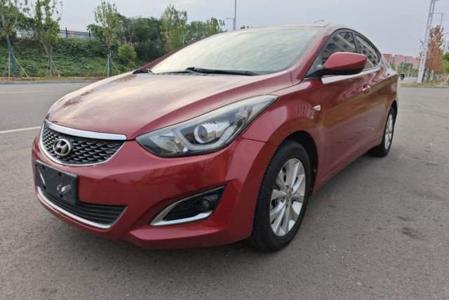 Ojetý Hyundai Elantra (5th Generation / Langdong) 2016 1.6L Automatic Smart Version