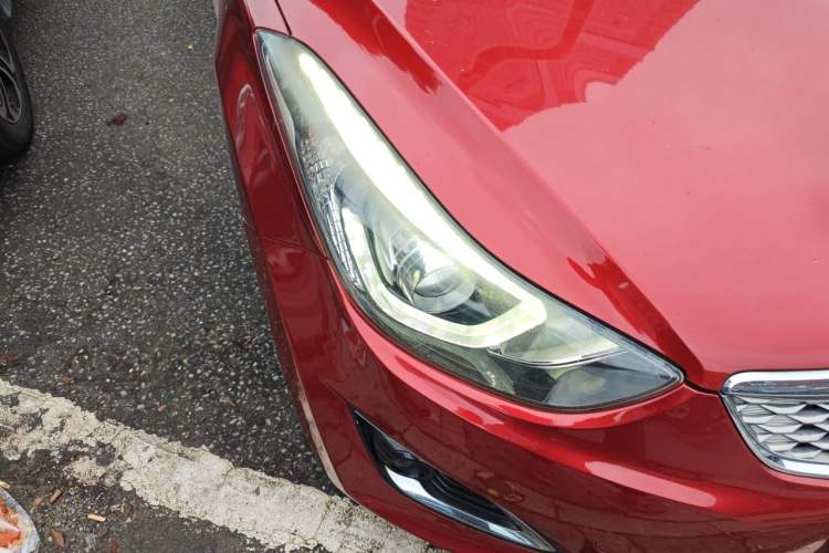 Used Hyundai Elantra (5th Generation / Langdong) 2016 1.6L Automatic Prestige Model Right Front Headlight