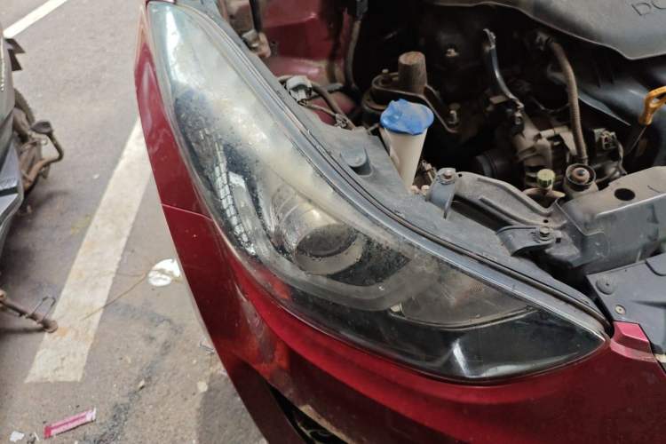 Used Hyundai Elantra (5th Generation / Langdong) 2016 1.6L Automatic Prestige Model Right Front Headlight