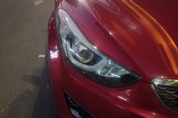 Used Hyundai Elantra (5th Generation / Langdong) 2016 1.6L Automatic Prestige Model Right Front Headlight